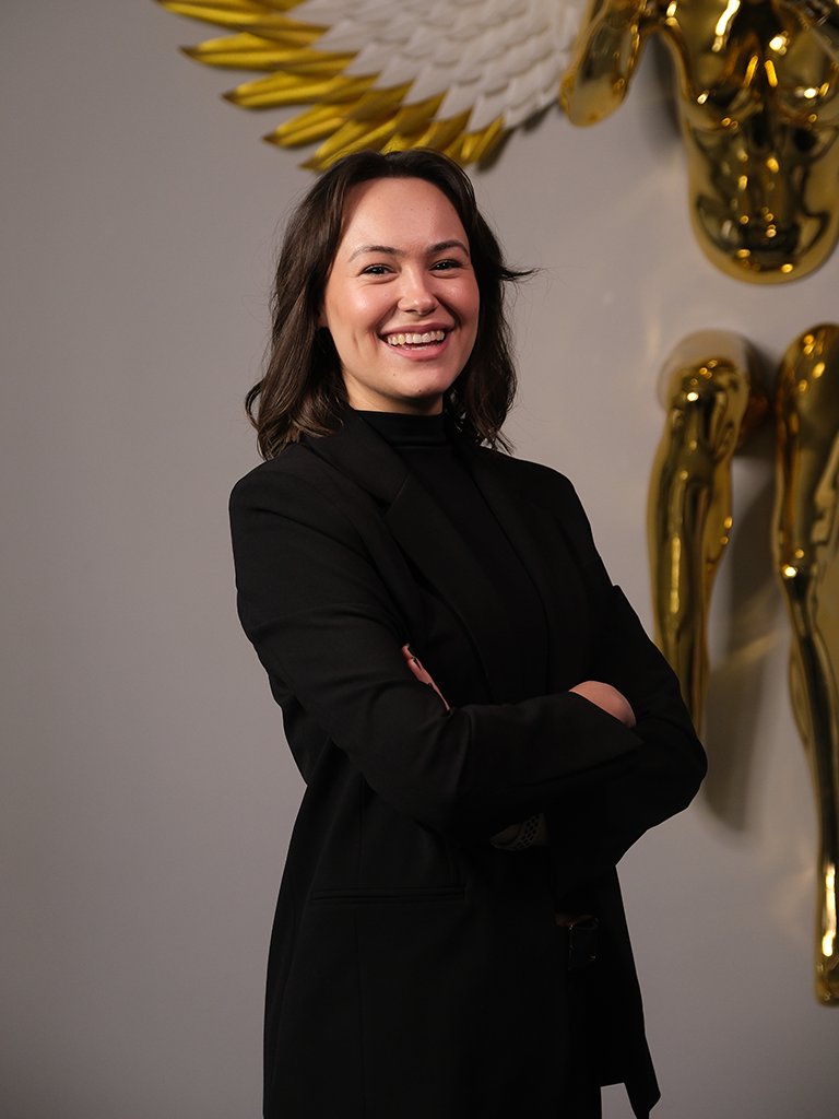 Ecem Ö.